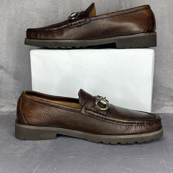 🔥🔥🔥 Alan Payne Brown Loafers with Classic Design and Durable Sole Size: 8🔥🔥🔥 - Picture 2 of 10